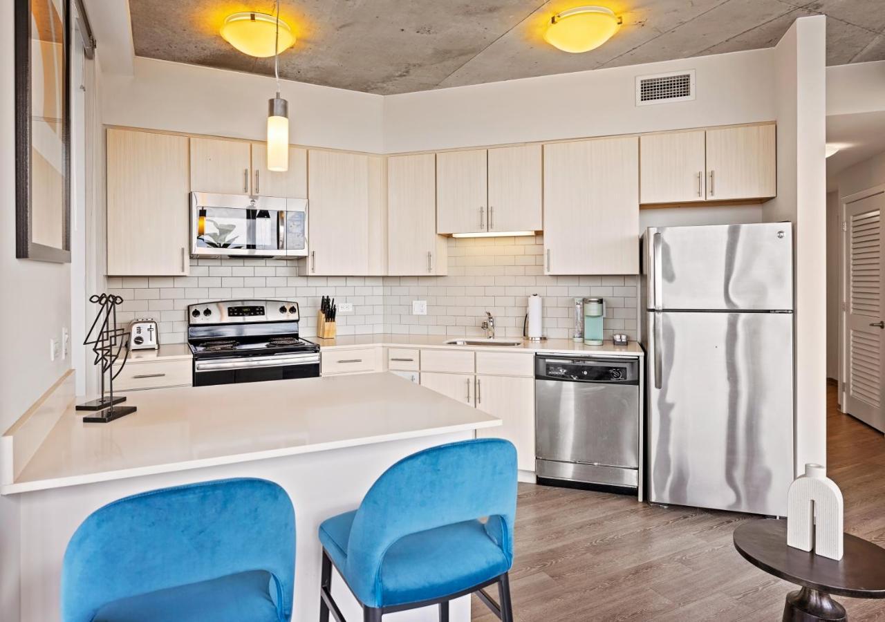 Placemakr Premier SoBro Nashville Extérieur photo Kitchen