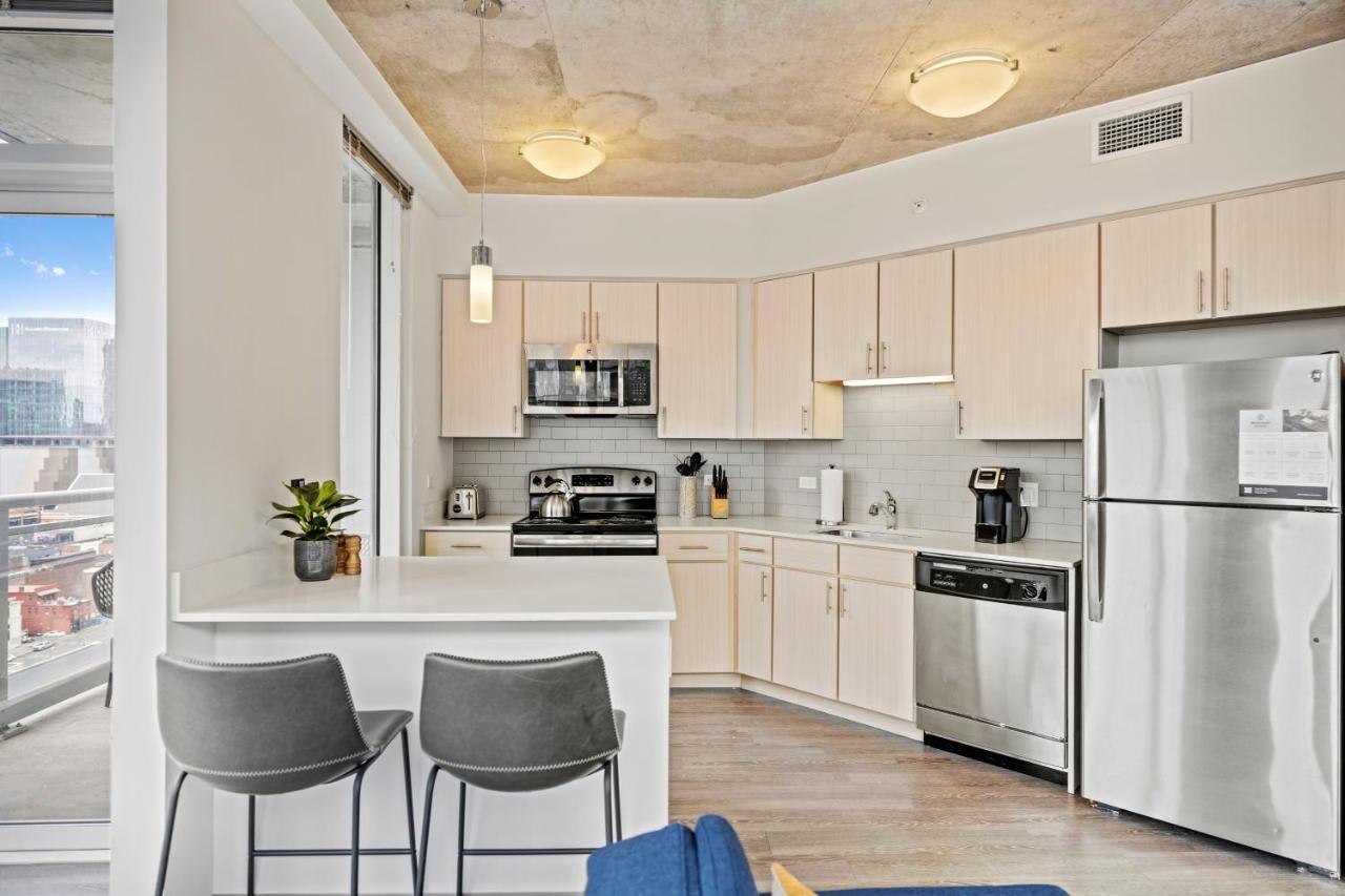 Placemakr Premier SoBro Nashville Extérieur photo Kitchen